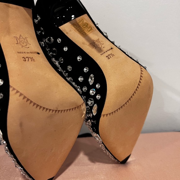Alexander McQueens Black Suede Crystal Embroidered Pumps Size 37.5 - Picture 5 of 10